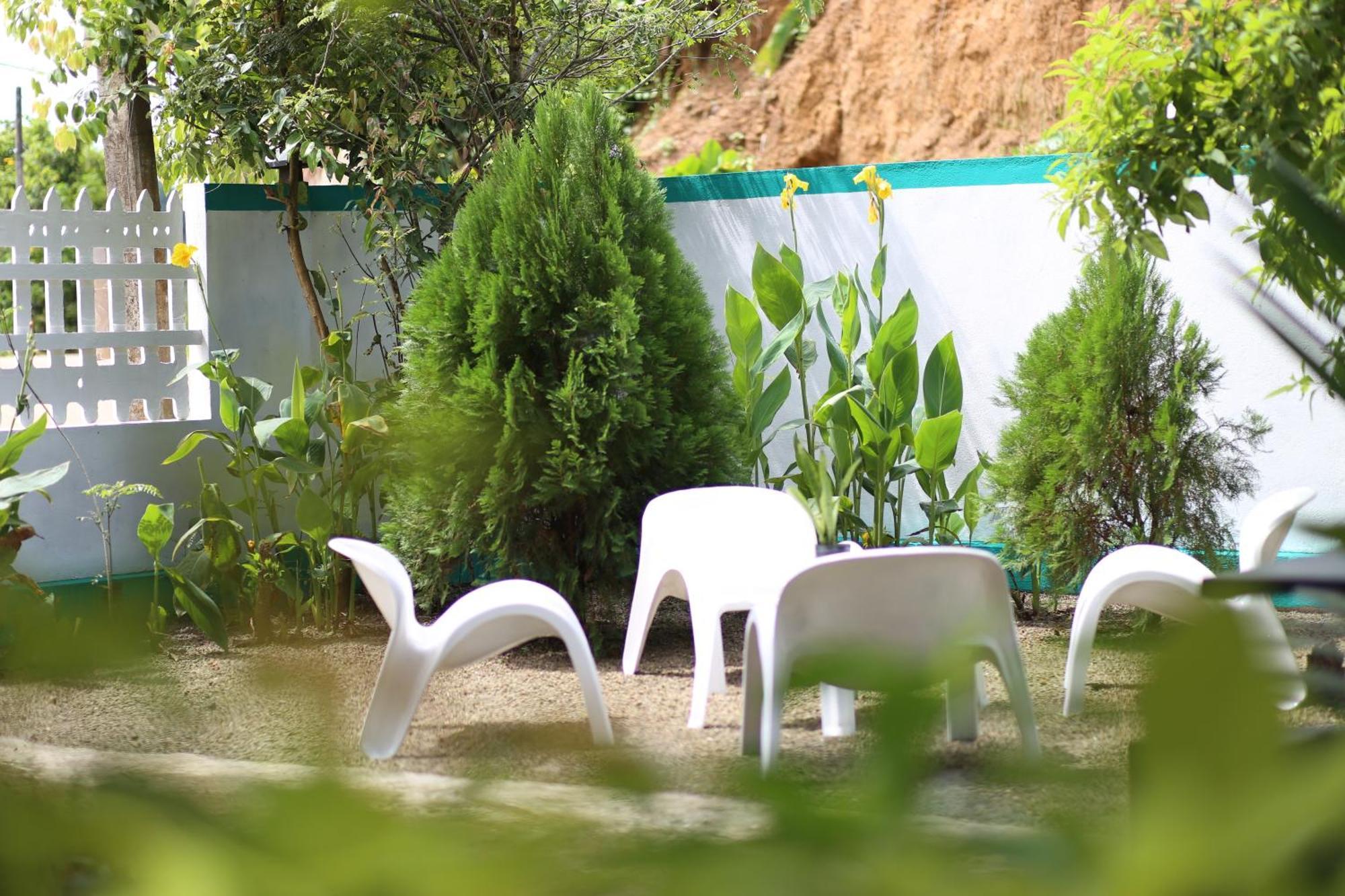Bakery Family Guest House มิริสซา ภายนอก รูปภาพ