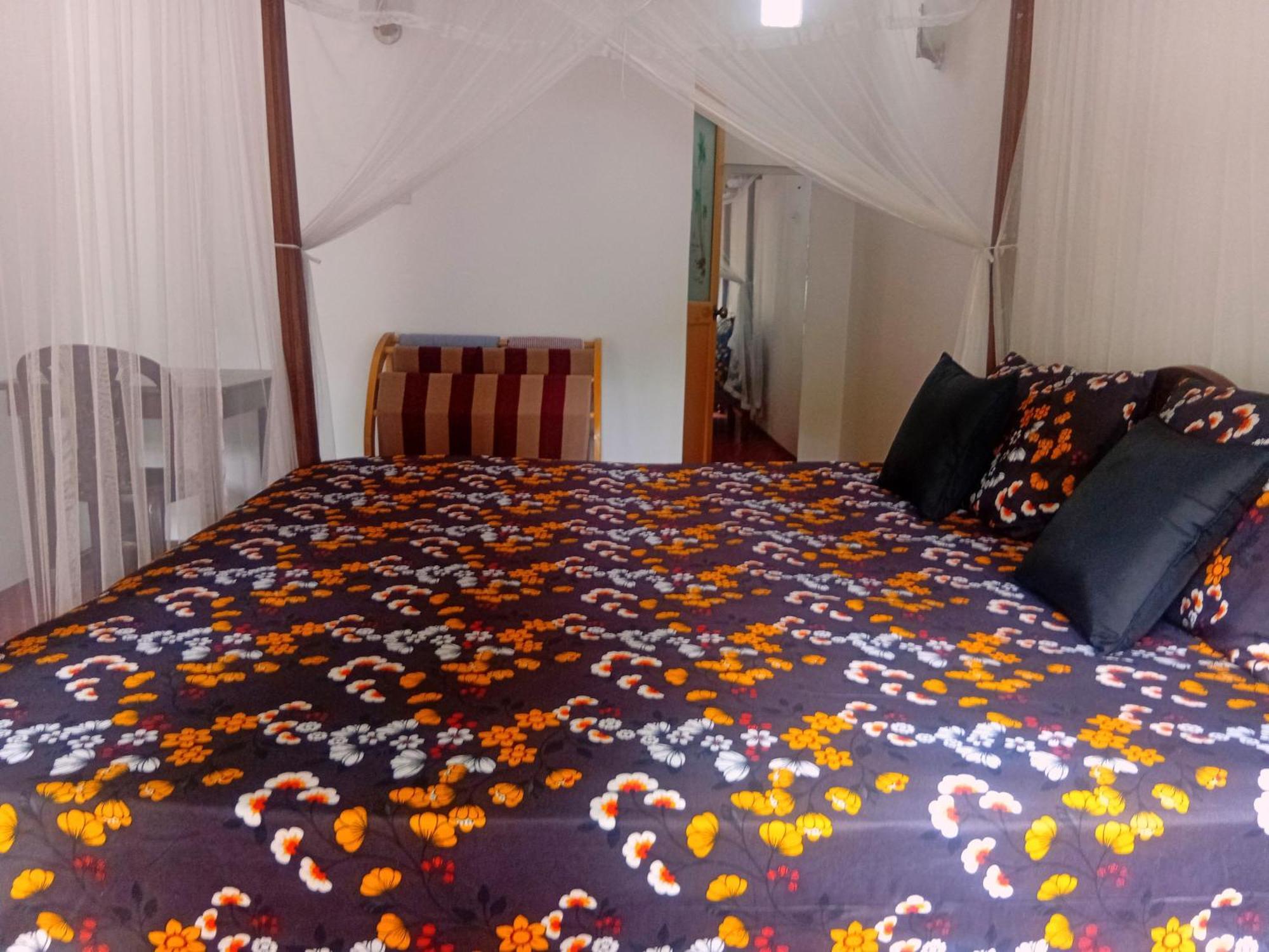 Bakery Family Guest House มิริสซา ภายนอก รูปภาพ